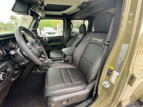 New 2025 Jeep Wrangler Unlimited Rubicon 392 image 8