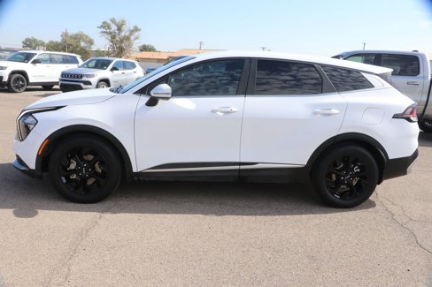 Used 2023 Kia Sportage EX image 4