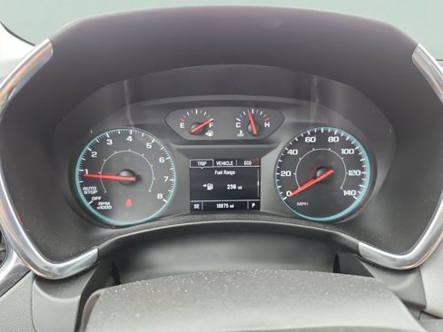 Certified 2024 Chevrolet Equinox LS w/ Driver Confidence II Package image 9