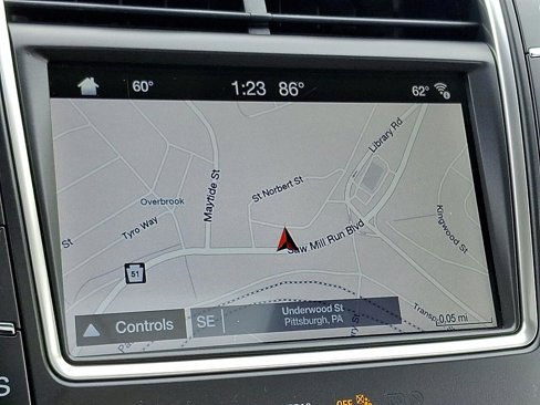 Used 2019 Lincoln Nautilus Reserve image 21