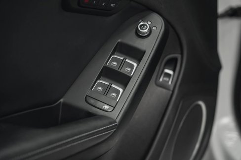 Used 2015 Audi S4 Premium Plus w/ Technology Package image 35