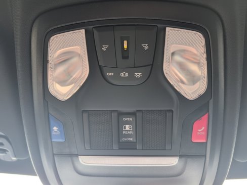 New 2025 RAM 1500 4x4 Crew Cab image 66
