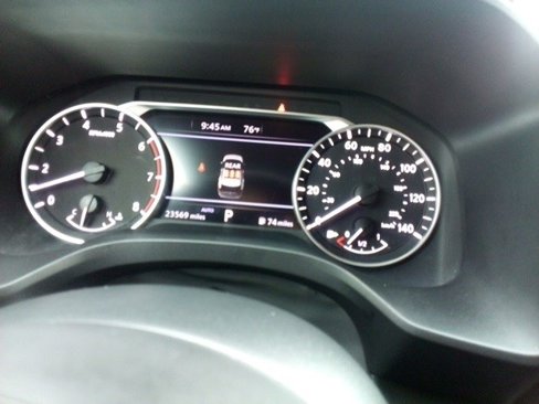 Used 2024 Nissan Rogue SV image 19