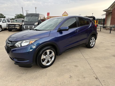 Used 2016 Honda HR-V LX image 3