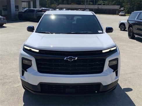 New 2026 Chevrolet Traverse LT w/ Midnight/Sport Edition image 9
