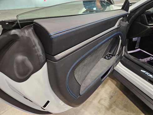 Used 2025 Porsche 911 GT3 RS image 34