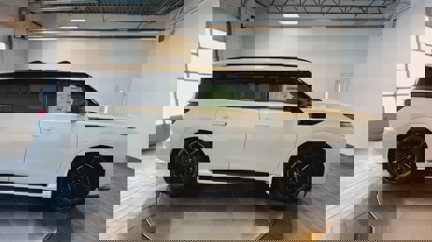 New 2026 INFINITI QX80 Sensory image 9