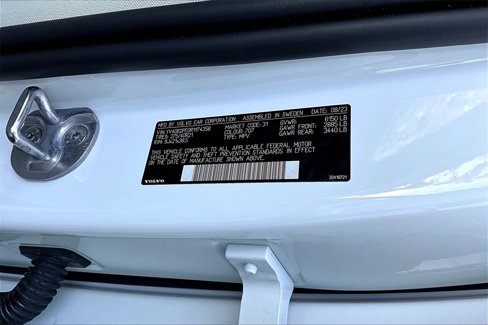 Certified 2024 Volvo XC90 B6 Plus w/ Protection Package Premier image 18