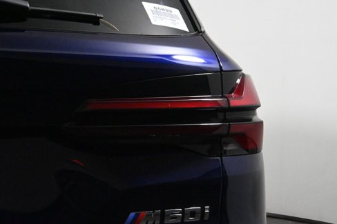 New 2026 BMW X5 M60i w/ Climate Comfort Package image 13