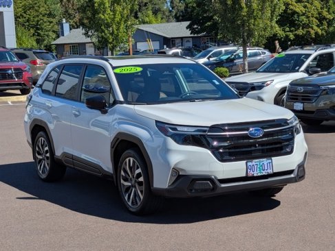 Used 2025 Subaru Forester Touring image 7