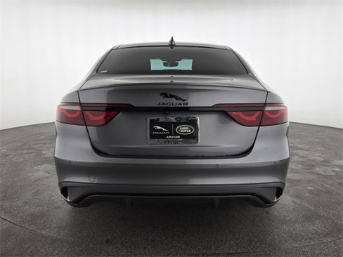 Certified 2024 Jaguar XF R-Dynamic SE image 7