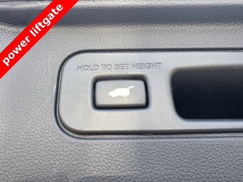 Used 2023 Honda Pilot Elite image 9