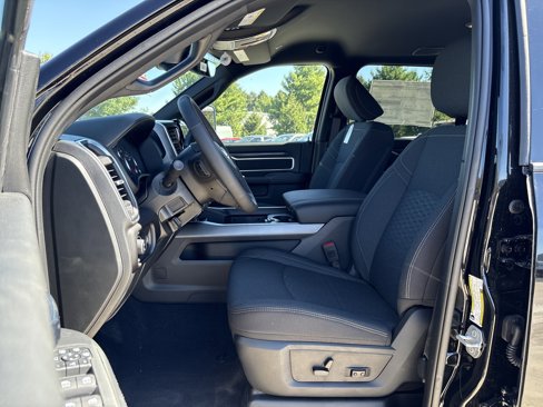 New 2025 RAM 2500 Big Horn image 14