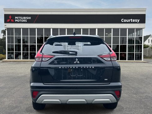 New 2025 Mitsubishi Eclipse Cross SE image 3