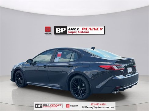 New 2026 Toyota Camry SE image 3