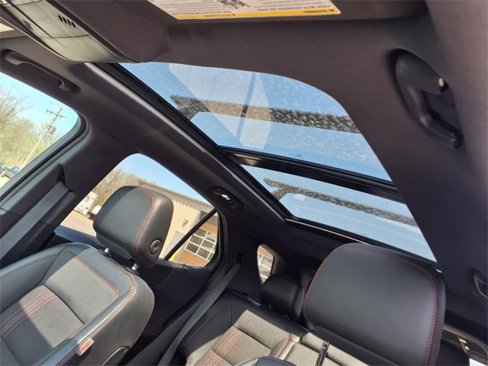 Used 2024 Chevrolet Equinox RS image 16