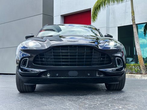 Used 2021 Aston Martin DBX image 23