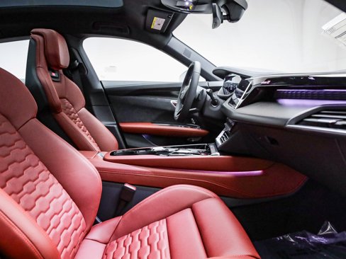 New 2025 Audi S e-tron GT Premium Plus image 28