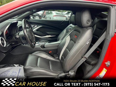 Used 2020 Chevrolet Camaro SS image 15