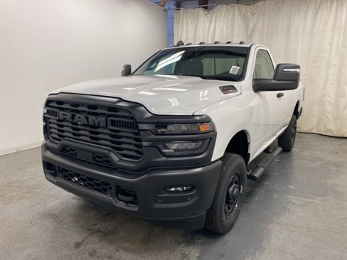 New 2026 RAM 2500 Tradesman image 3