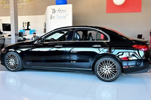 Used 2022 Mercedes-Benz C 300 4MATIC Sedan image 7