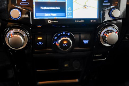 Used 2021 Toyota 4Runner Venture image 29
