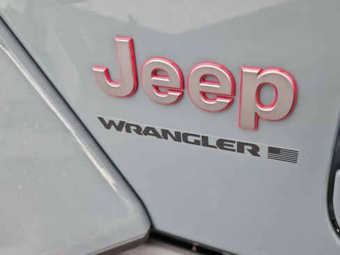 New 2025 Jeep Wrangler Unlimited Rubicon image 12