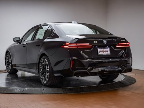 New 2026 BMW 530i w/ M Sport Package image 9