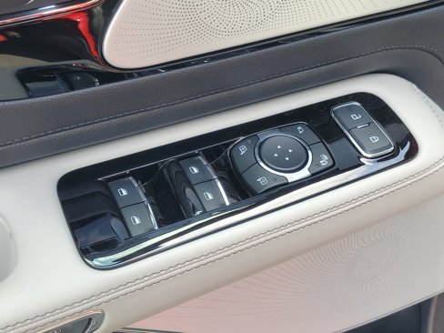 New 2025 Lincoln Aviator Reserve w/ Equipment Group 201A image 10