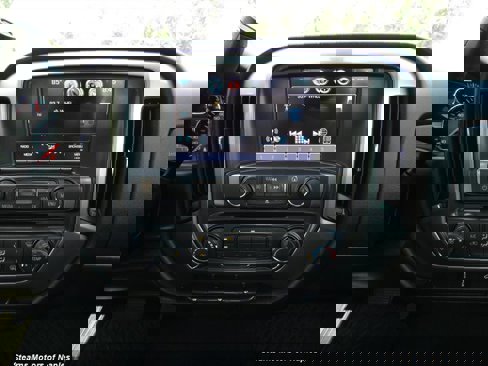 Used 2018 Chevrolet Silverado 1500 LT image 30