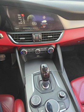 Used 2019 Alfa Romeo Giulia Ti Sport w/ Quick Order Package 22S Sport image 11