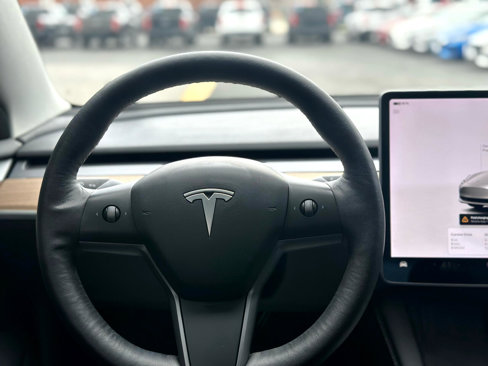 Used 2022 Tesla Model 3 Long Range image 14