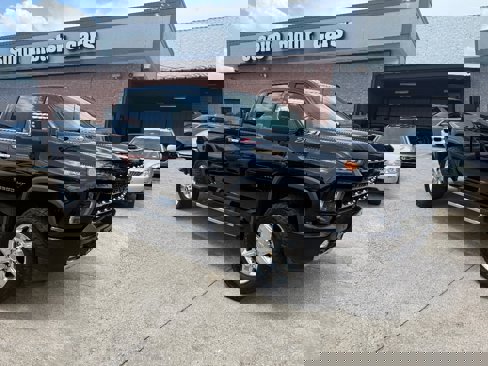 Used 2023 Chevrolet Silverado 2500 LTZ w/ Z71 Chrome Sport Edition image 3