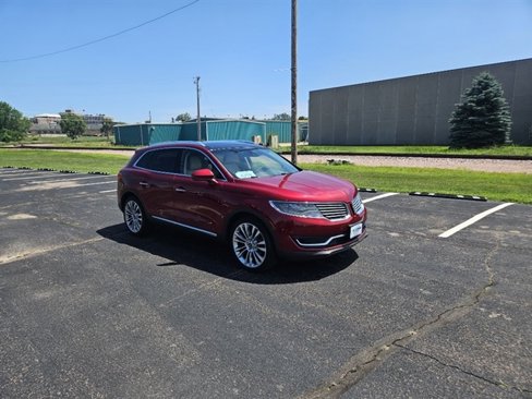 Used 2016 Lincoln MKX Reserve w/ Luxury Package image 7
