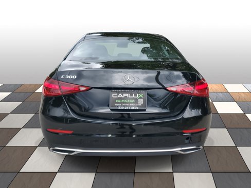 Used 2025 Mercedes-Benz C 300 Sedan image 5