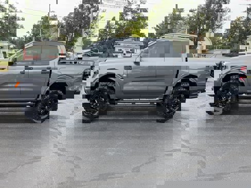 New 2025 Ford Ranger XLT w/ Equipment Group 301A High image 4