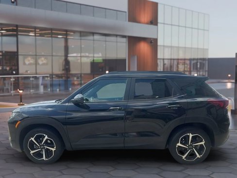 Used 2021 Chevrolet TrailBlazer RS w/ Convenience Package image 7