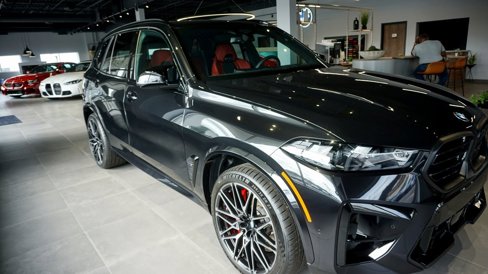 New 2026 BMW X5 M Competition w/ Executive Package image 2