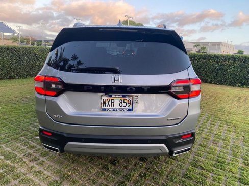 Used 2024 Honda Pilot Touring image 6