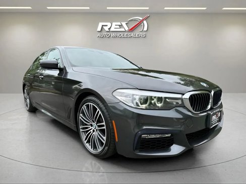 Used 2018 BMW 540i xDrive w/ M Sport Package image 7