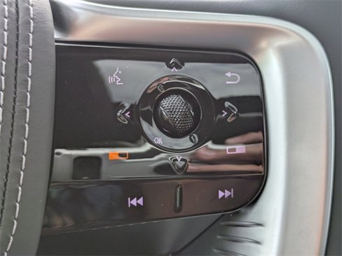 New 2025 INFINITI QX80 Sensory image 29