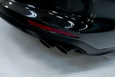 Used 2023 Porsche Panamera GTS image 18