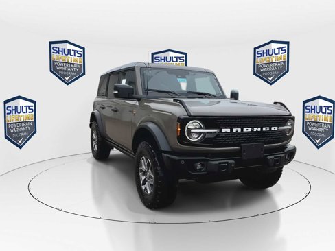 New 2025 Ford Bronco Badlands image 3