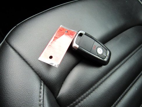 Used 2024 Ford Edge SEL image 14