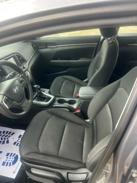 Used 2018 Hyundai Elantra SEL image 15