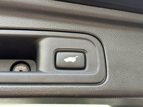 Used 2021 Honda Pilot Touring image 13