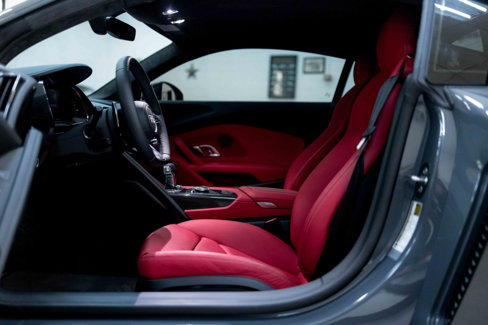 Used 2022 Audi R8 V10 w/ Premium Package image 44
