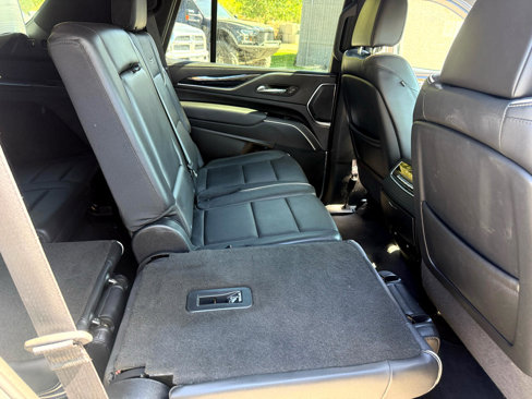 Used 2023 Cadillac Escalade Sport image 14