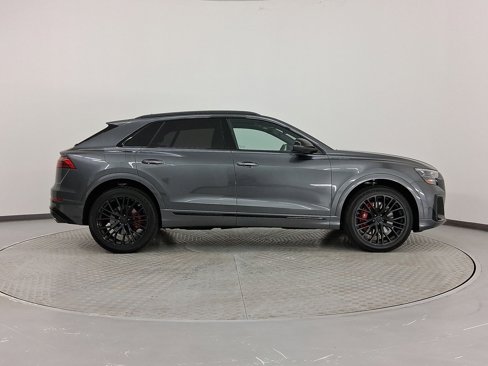 New 2026 Audi SQ8 Prestige image 8