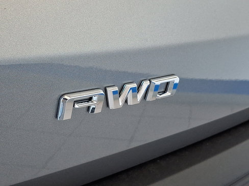 New 2026 Chevrolet Traverse LT image 21